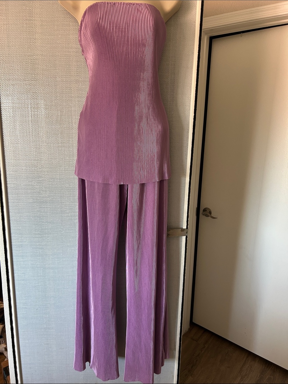 Women’s Strapless Pleated 2 piece Set in Dusty Rose